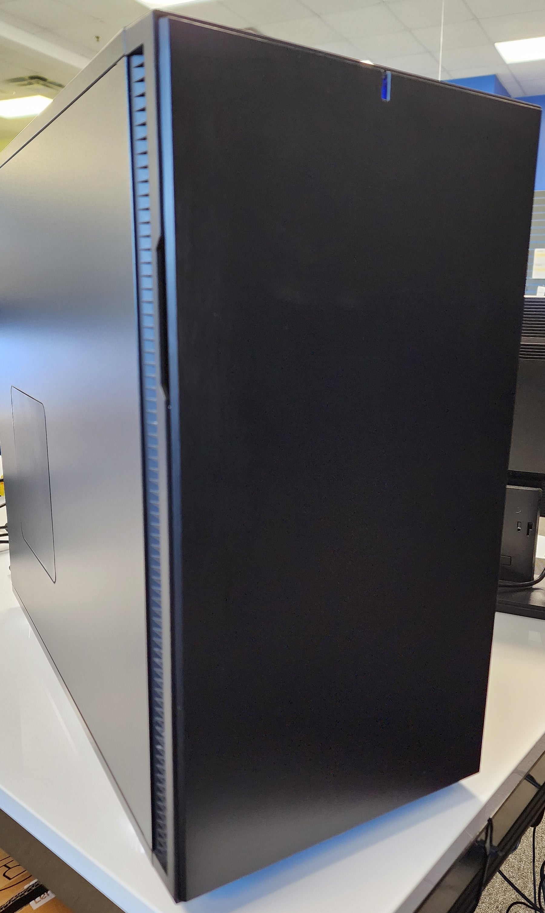 Desktops Refurbished Gaming Desktop Intel i5 9600K RTX 2070 GPU